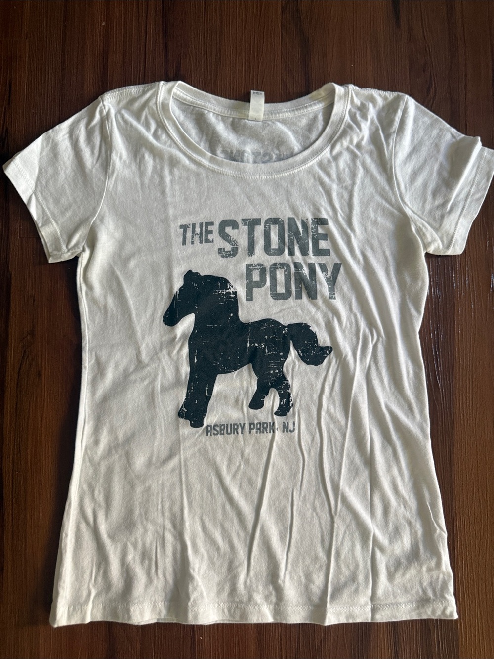 The Stone Pony fitted tee, Asbury Park, NJ. Size M. Never worn.